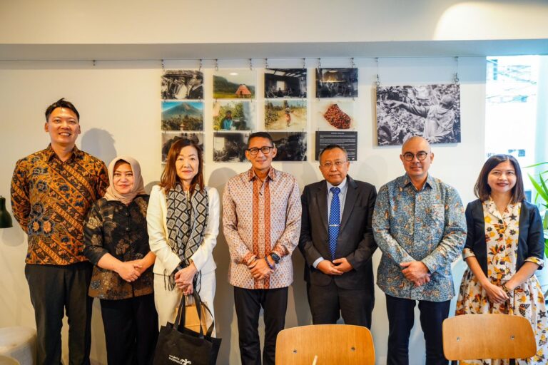 Kemenparekraf dan Sony Pictures saat Kunjungan ke Jepang.