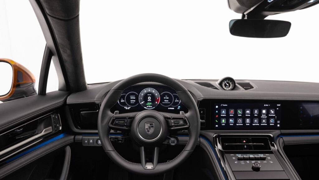 Porsche Panamera Dashboard