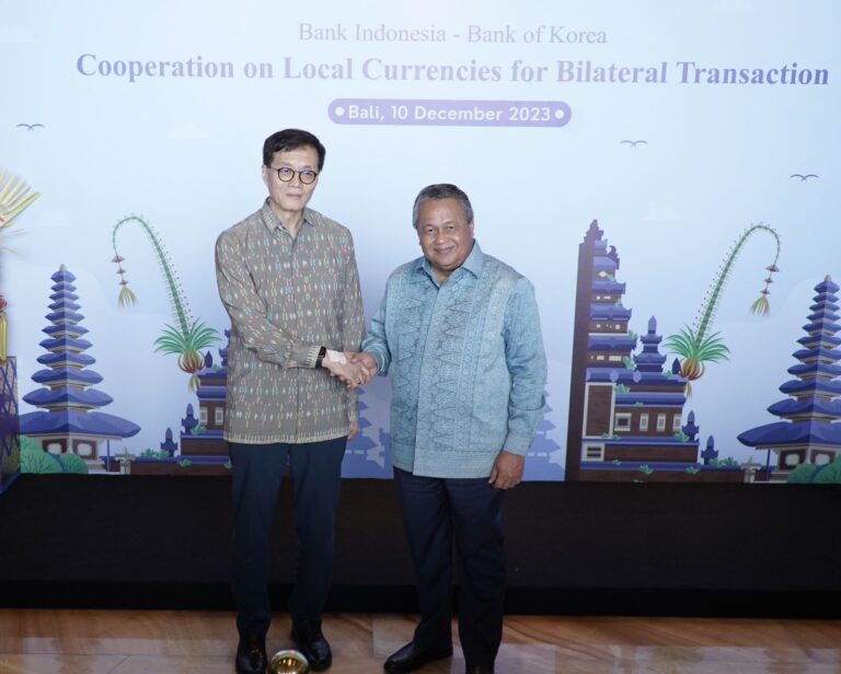 Gubernur Bank Indonesia Perry Warjiyo dan Gubernur Bank of Korea Mr.RHEE. Foto: Dok BI