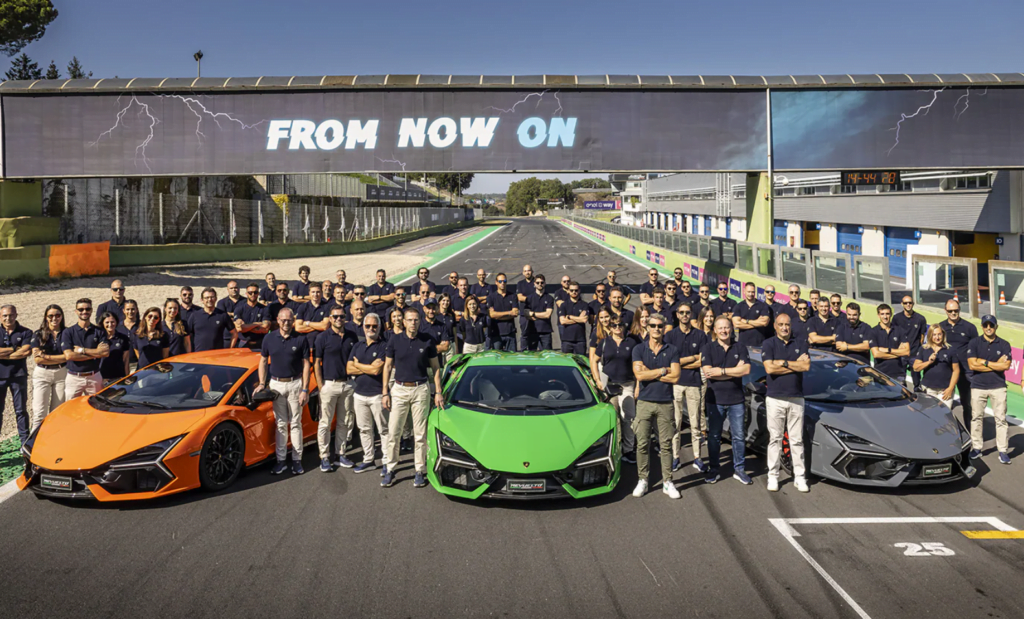 Lamborghini Sukses Jual 10.000 Mobil di Tahun 2023