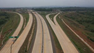 Jalan Tol japek II Selatan Paket 3 Sukabungah - kutanegara - sadang selesai konstruksi tahun ini