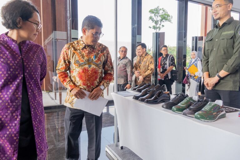 Industri Lokal