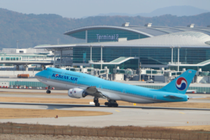 Korean Air Boeing B747