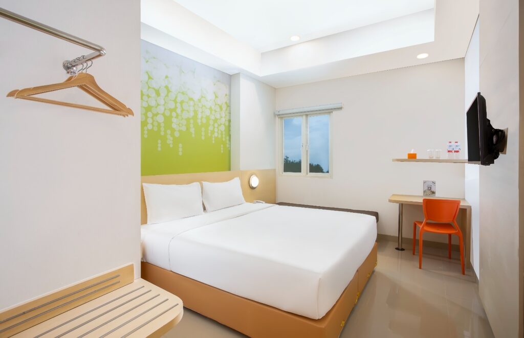 Kamar Zest Hotel