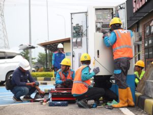 Pemasangan SPKLU PLN