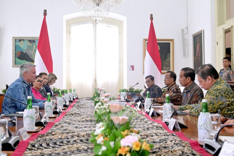 Presiden Jokowi menerima Sekretaris Jenderal OECD Mathias Cormann di Istana Kepresidenan Bogor, Jawa Barat, Selasa