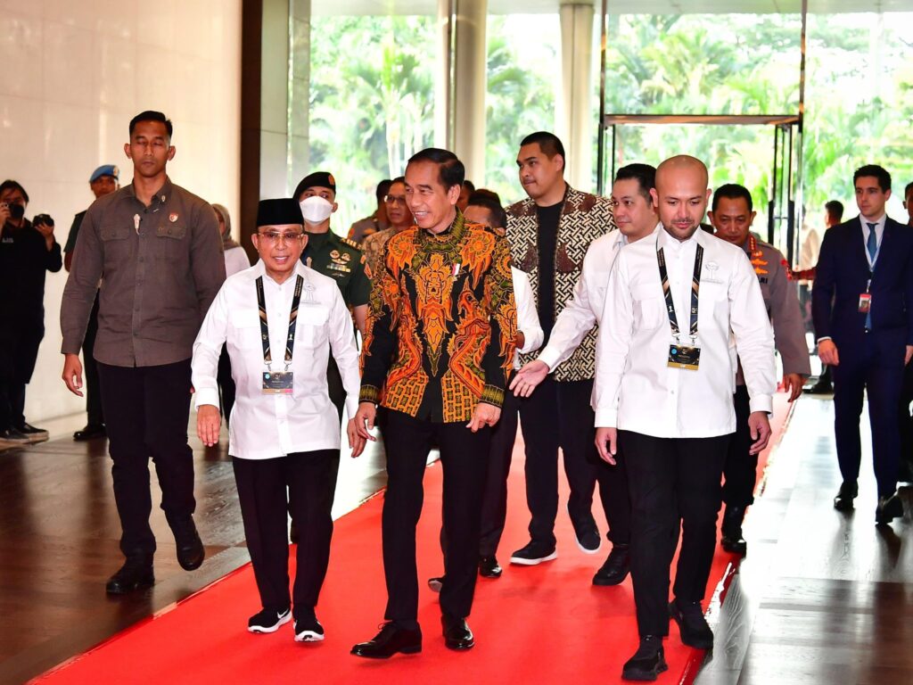 Presiden RI Joko Widodo menghadiri acara saat HUT Himpunan Pengusaha Muda Indonesia HIPMI ke 52