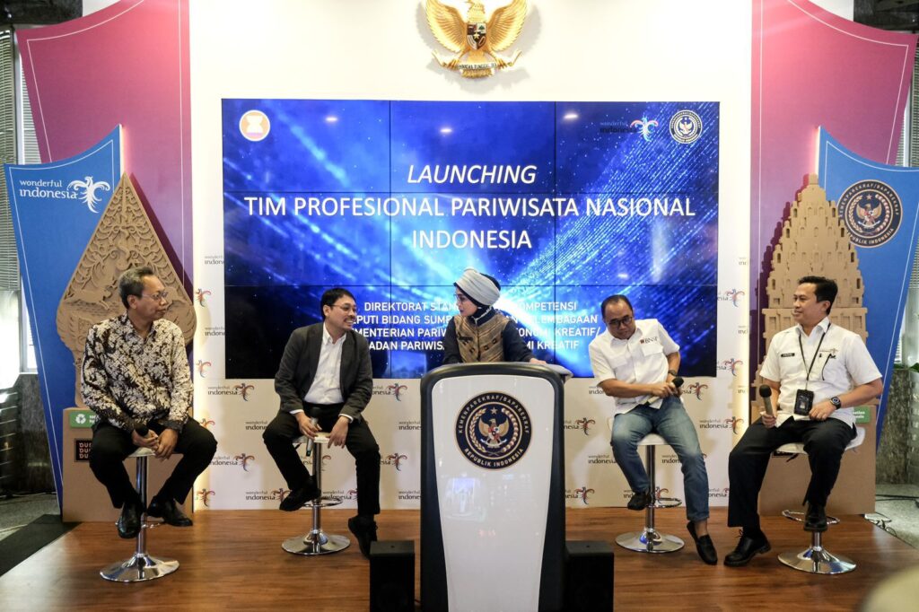 Cara Pemerintah Wujudkan SDM Pariwisata Berdaya Saing Global