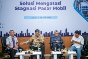 Pasar otomotif falam negeri stagnan