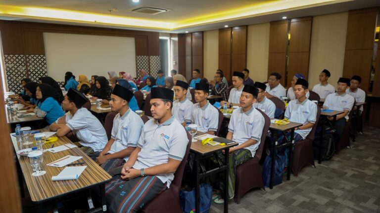 Pemerintah Tumbuhkan Wirausaha Industri Baru di Lingkungan Pesantren
