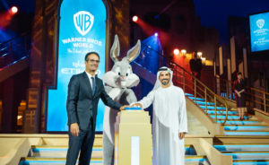 kerja sama Warner Bros World™ Yas Island Abu Dhabi & Etihad