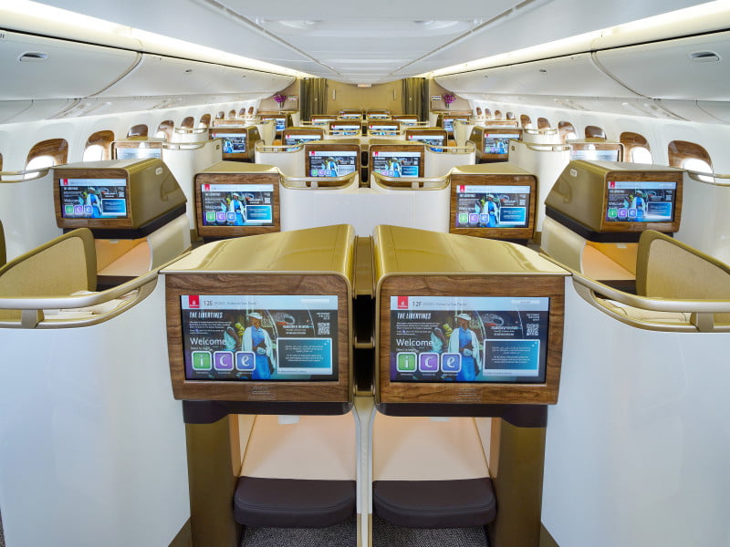 Boeing B777 Business Class-back Emirates