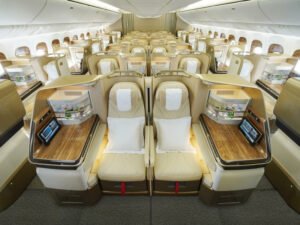 Boeing B777 Business Class wide Emirates