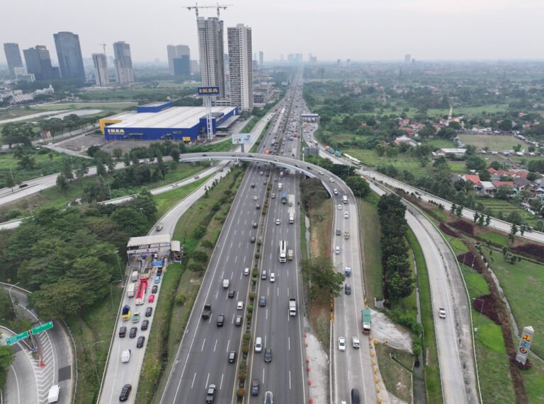 Jalan Tol Ruas Pondok Aren - Serpong