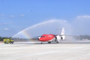 Pendaratan pesawat Kepresidenan di Bandara Nusantara IKN