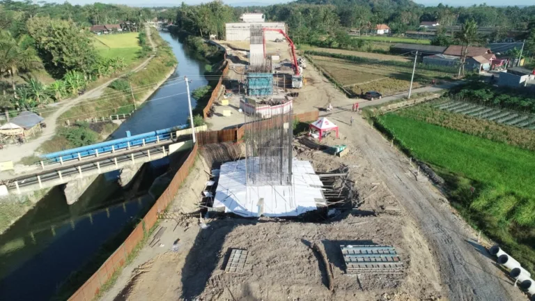 Jalan Tol Yogyakarta Bawen
