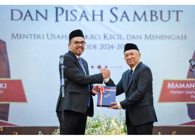 Menteri UMKM Maman Abdurrahman dan Teten Masduki.