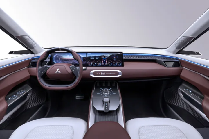 Mitsubishi DST Concept Interior