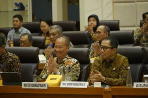 Menteri Perindustrian Rapat Bersama Komisi VII DPR RI bahas anggaran.