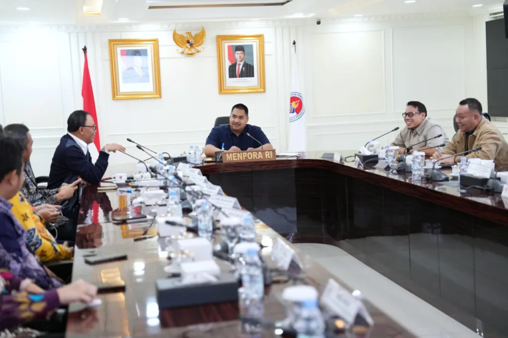 Menpora Rakor Bersama BUMN Kejuaraan Pencak Silat