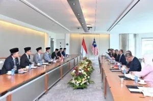 Pertemuan Presiden Prabowo bersama PM Malaysia di Kuala Lumpur, Malaysia. membahas sawit