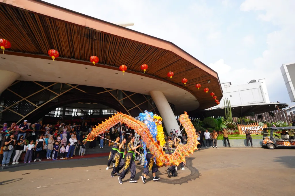 Tahun Baru Imlek Royal Safari Garden 2025