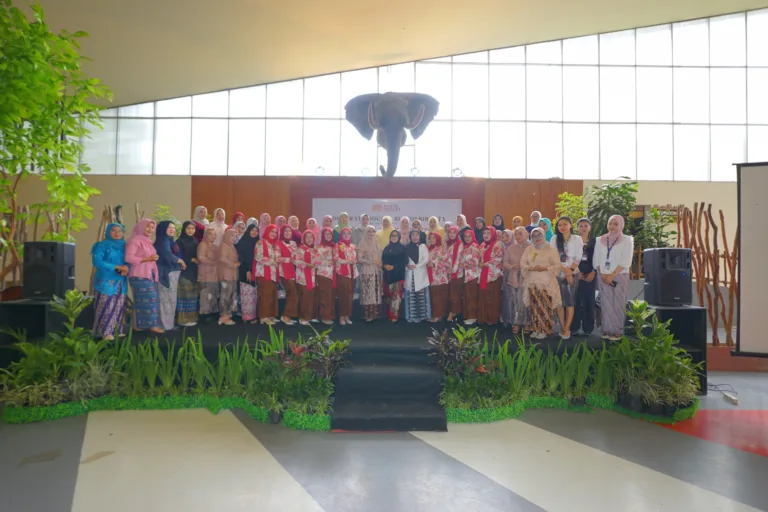 Royal Safari Garden Adakan Hari Kartini