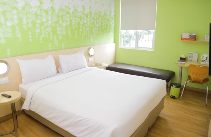Kamar Hotel Zest Bogor