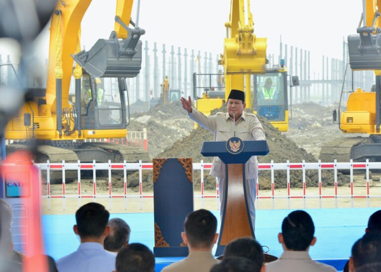 Presiden Prabowo Resmikan Groundbreaking Industri Baterai Listrik
