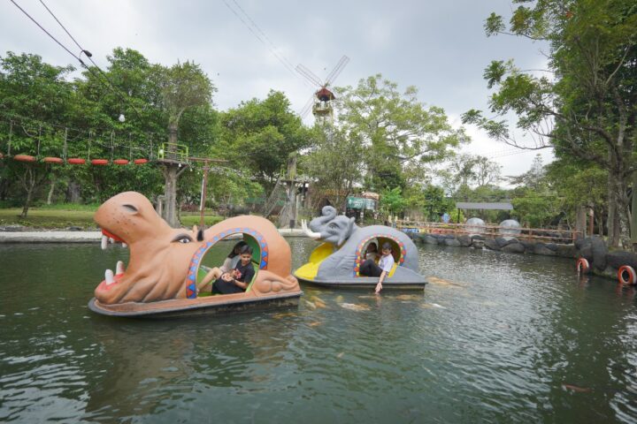 Royal Safari Garden