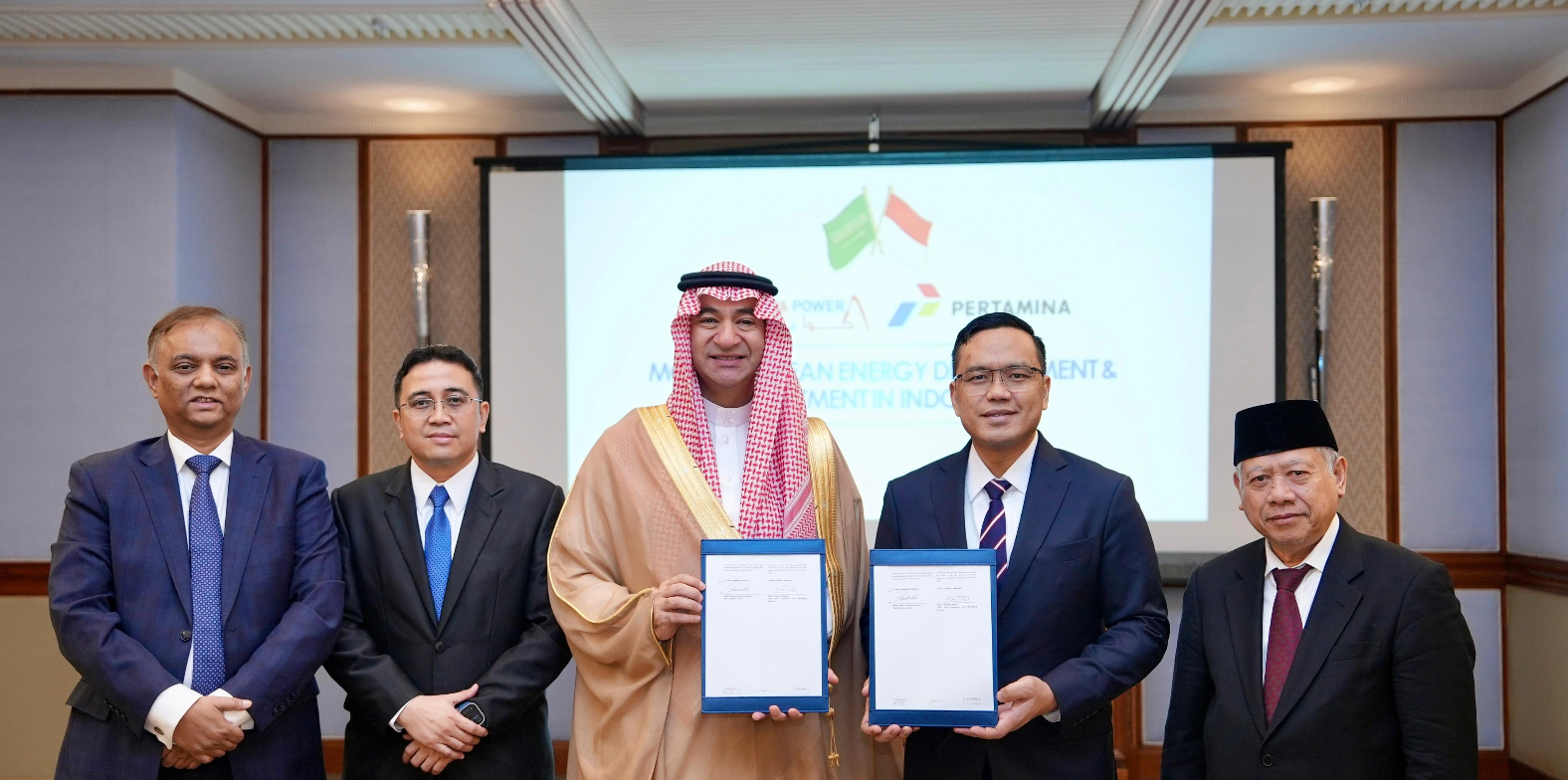 Pertamina Gandeng ACWA Power Arab Saudi untuk Teknologi Energi Bersih